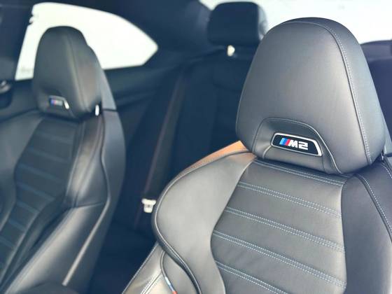 BMW M2 3.0 I6 TWINTURBO GASOLINA COUPÉ M STEPTRONIC BMW M2 3.0 I6 TWINTURBO GASOLINA COUPÉ M STEPTRONIC